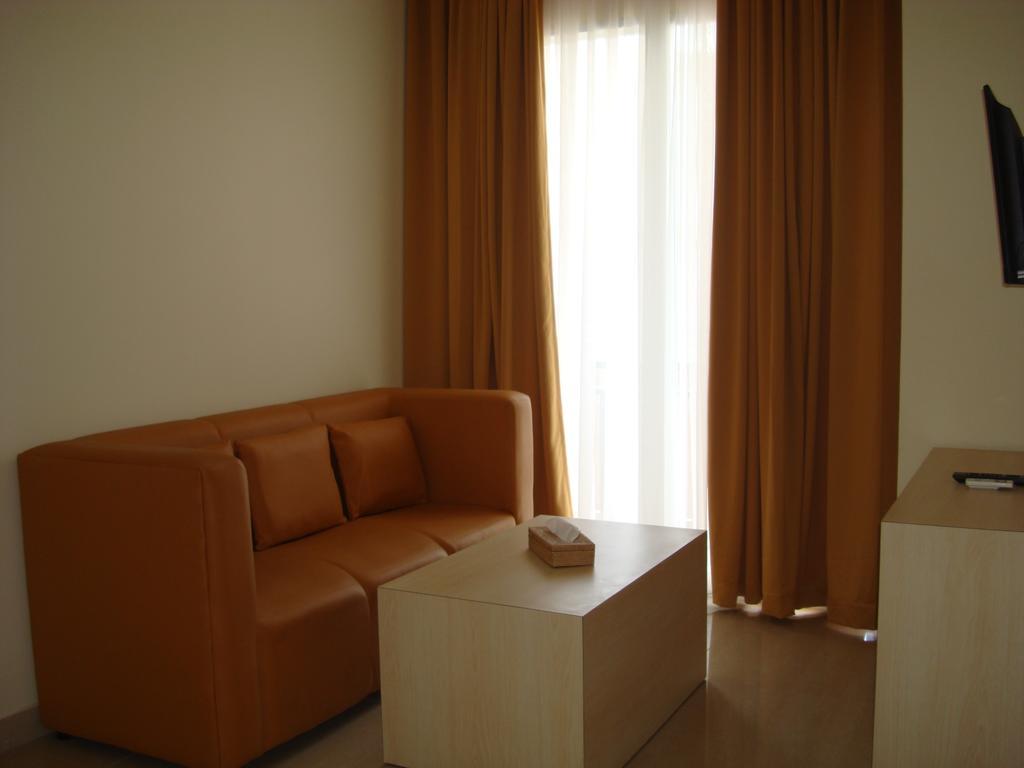 Ap Suite Apartment Kuta Lombok Kültér fotó