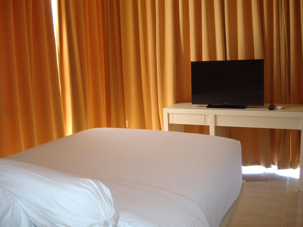 Ap Suite Apartment Kuta Lombok Kültér fotó