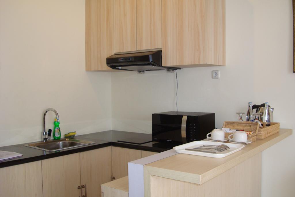 Ap Suite Apartment Kuta Lombok Kültér fotó