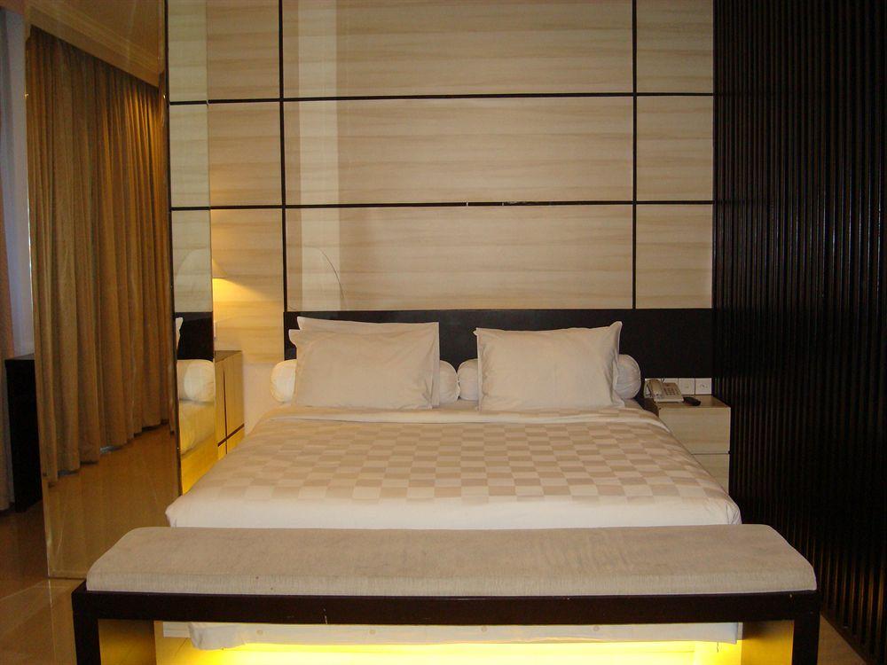 Ap Suite Apartment Kuta Lombok Kültér fotó