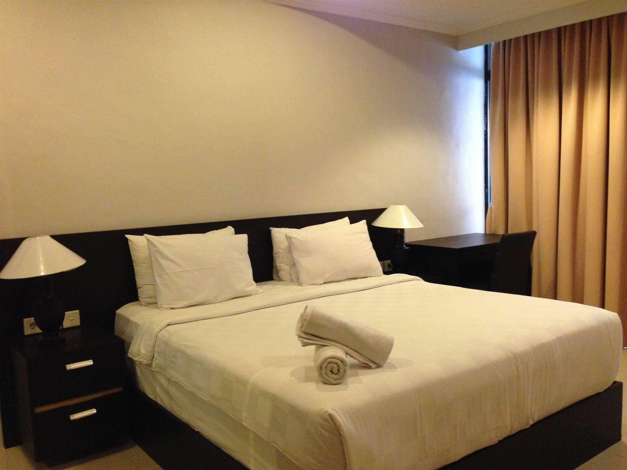 Ap Suite Apartment Kuta Lombok Kültér fotó